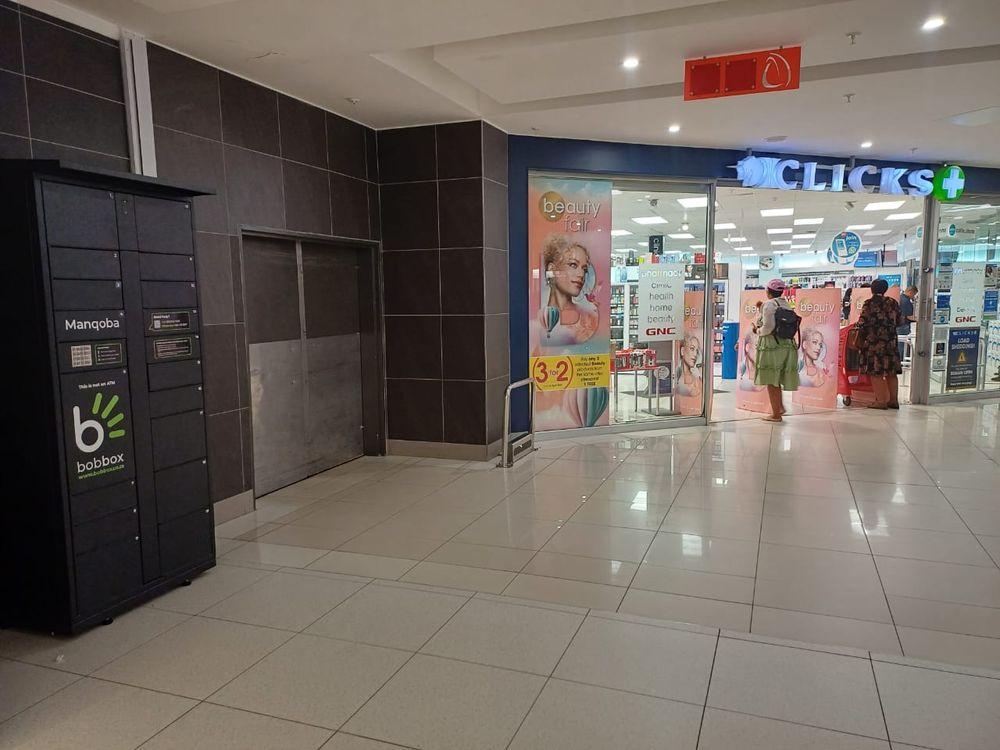 Greenacres Shopping Centre