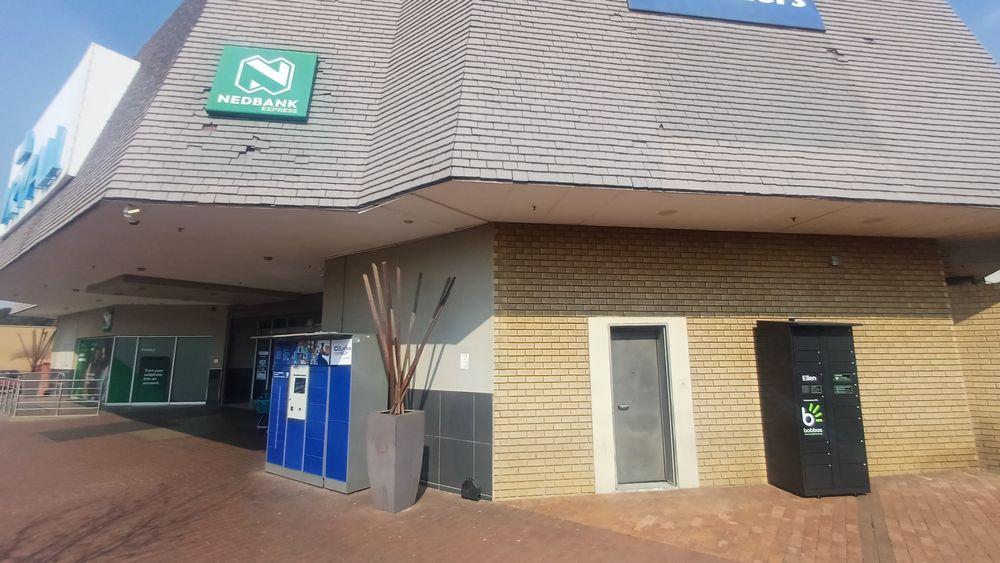 VR Mall (Van Riebeeck Mall)